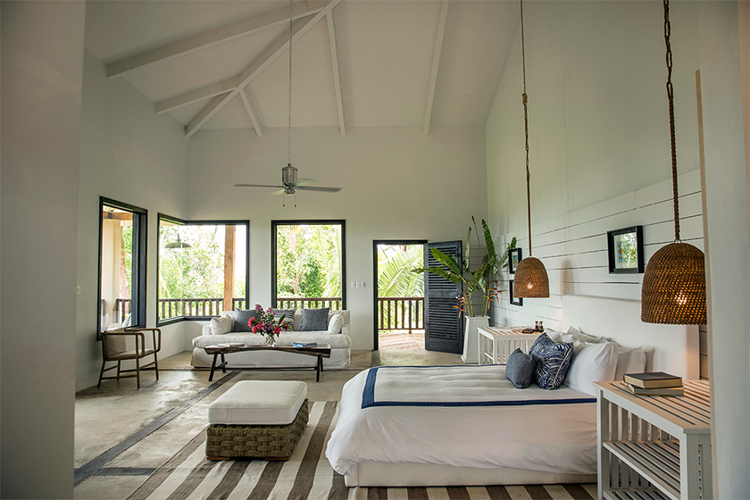 Signature Canopy Suite