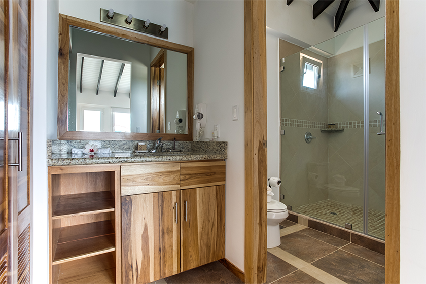 Brisa Oceano Bathroom