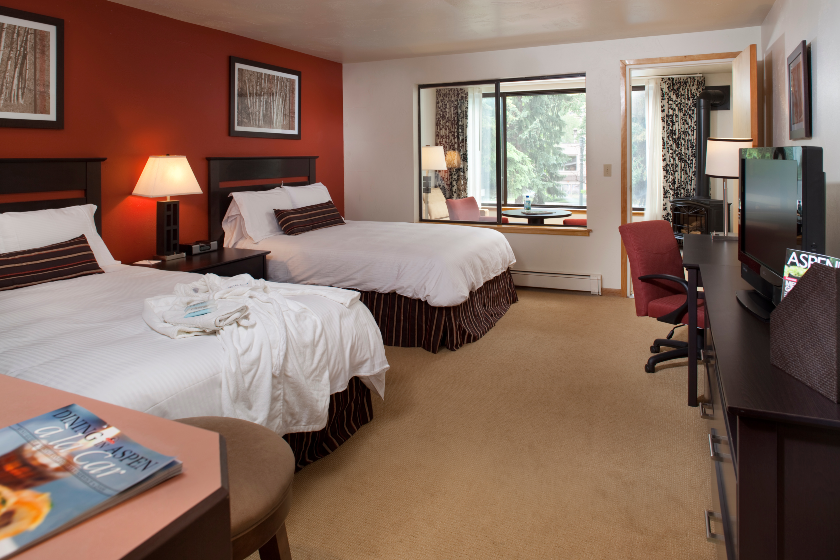 Fireplace Suite at Hotel Aspen