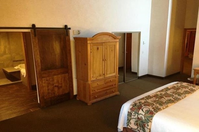 Presidential Suite Bedroom