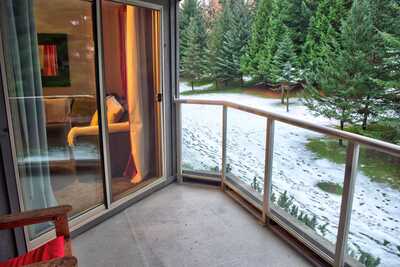 Private deck