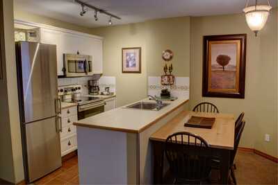 Kitchen & Dining Areas