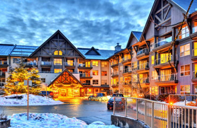 Aspens lodge: front of the building