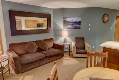 Dining & seating area with queen pull out soda bed