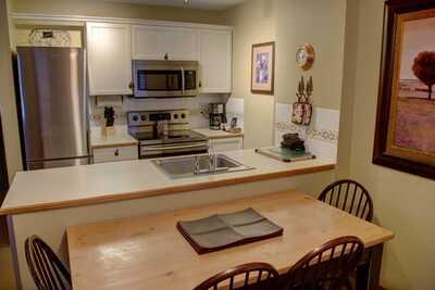 Kitchen & Dining Areas