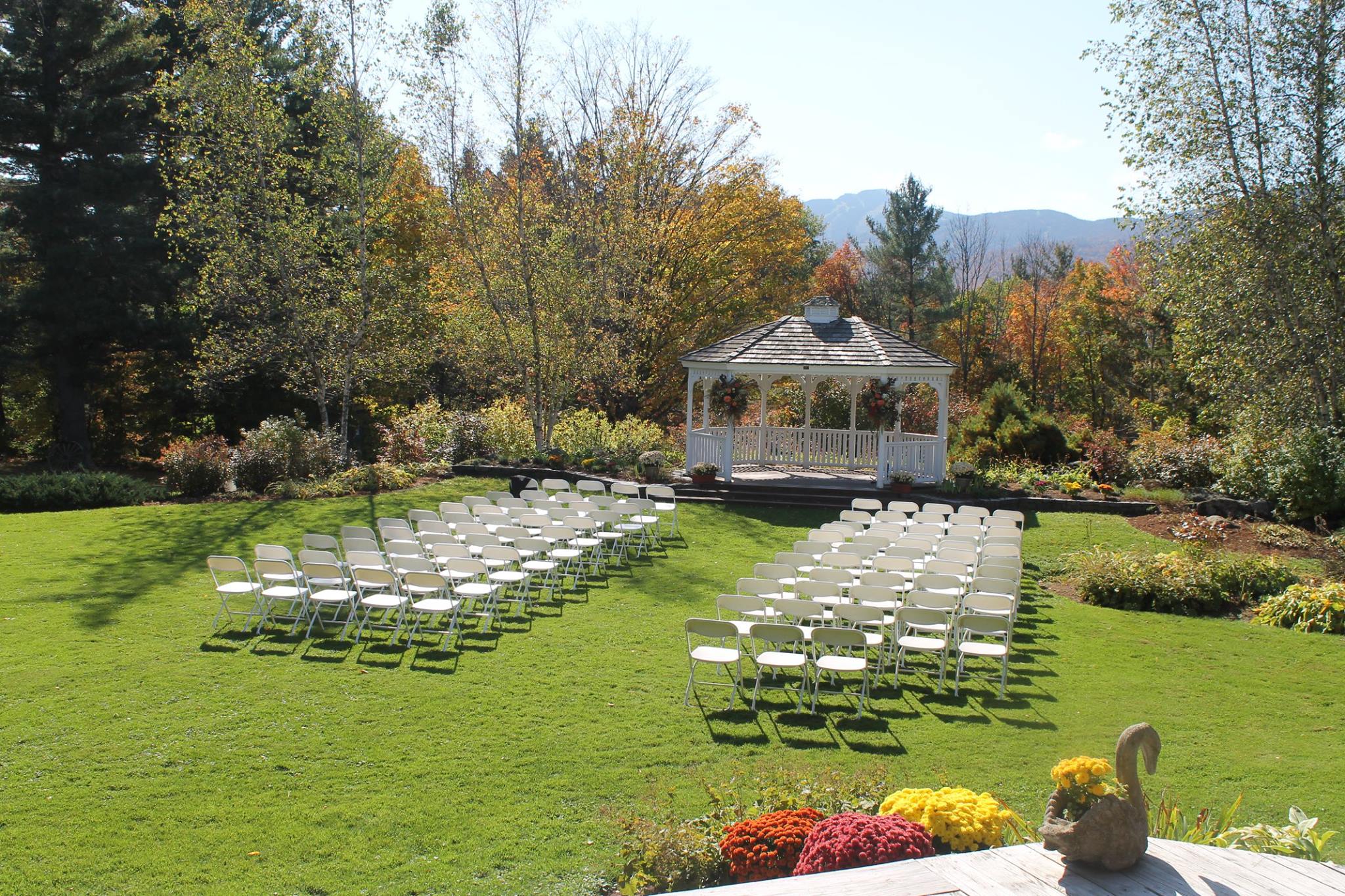 Wedding by the gazebo