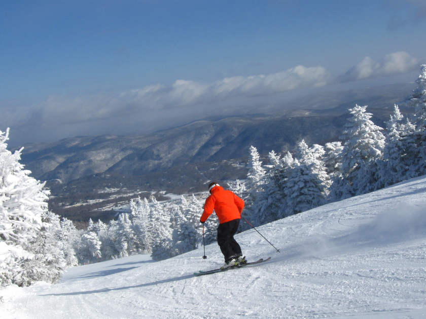 Winter skiing and snowboarding at nearby Killington Resort and Pico Mountain
