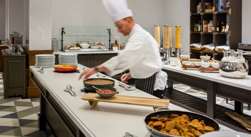 Le Comptoir buffet petit déjeuner