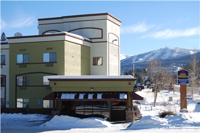 On Free Shuttle Route to Ski Resort