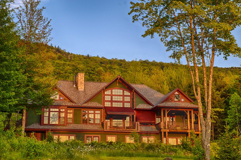 Stowe Meadows is an award-winning romantic couples inn just outside Stowe, VT