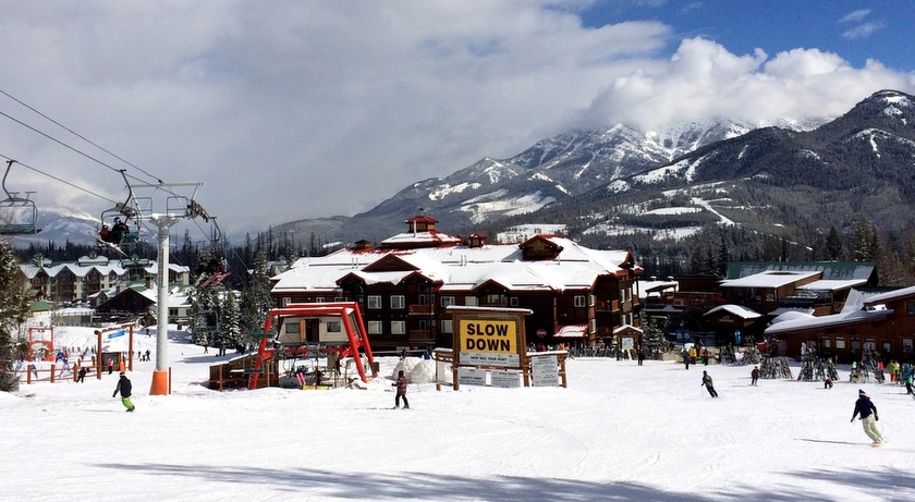  Cornerstone Lodge at Fernie Alpine Resort