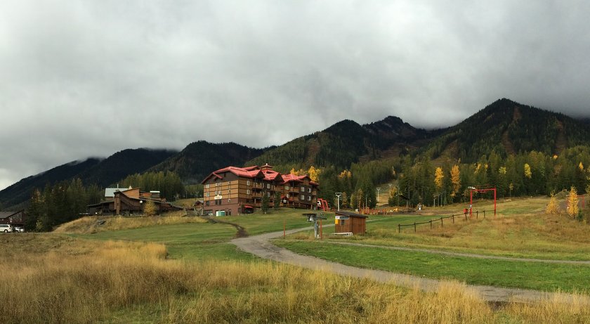 Cornerstone Lodge at Fernie Alpine Resort