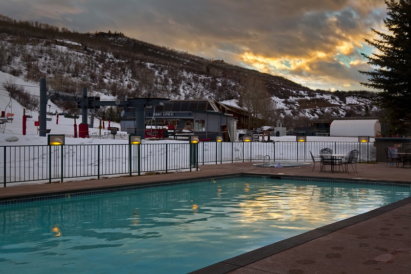 Inn at Aspen - Outdoor Pool