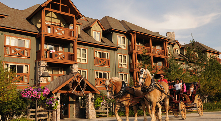 Weider Lodge - Summer Exterior