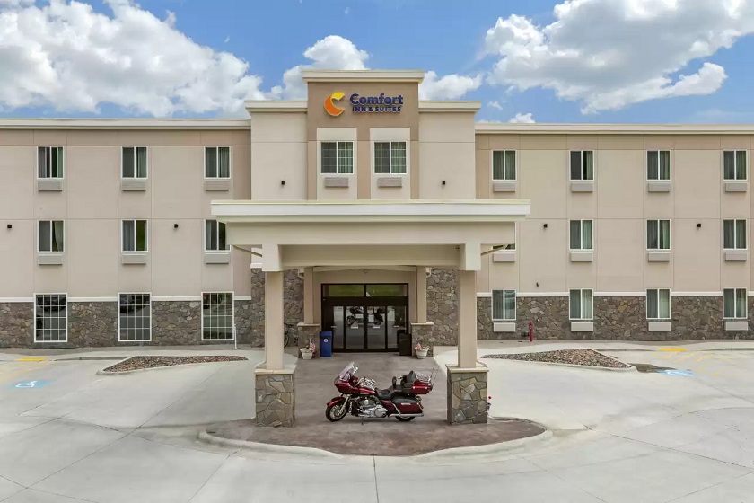 Comfort Inn and Suites Hill City SD
