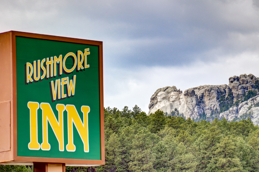 Magnuson Grand Rushmore View  - Keystone SD