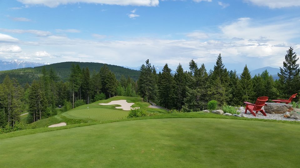 11th hole at Trickle Creek Golf Resort