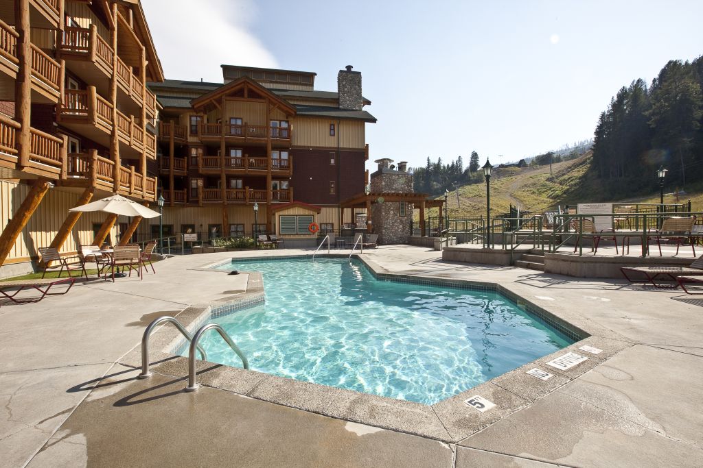Use of pool and hot tubs at Trickle Creek Lodge