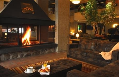 Lobby Château Mont Sainte-Anne